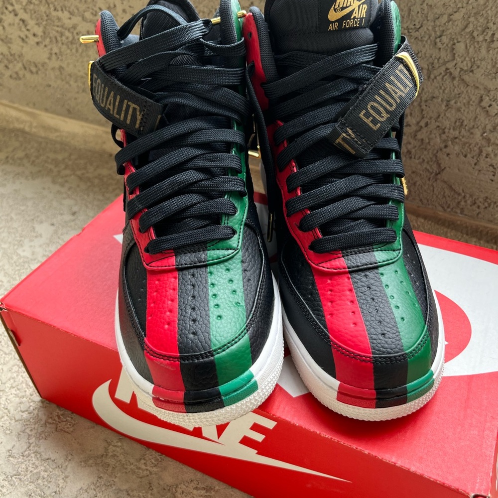 Nike Air Force 1 BHM